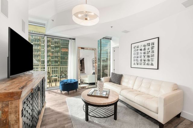 301 Demonbreun St Unit 920, Nashville, TN 37201