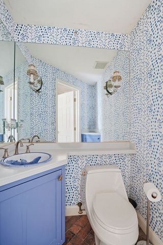 77 Tussock Brook Rd 77, Duxbury, MA 02332