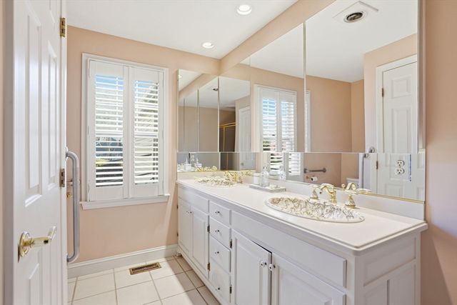 77 Tussock Brook Rd 77, Duxbury, MA 02332