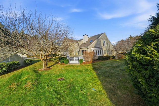 77 Tussock Brook Rd 77, Duxbury, MA 02332