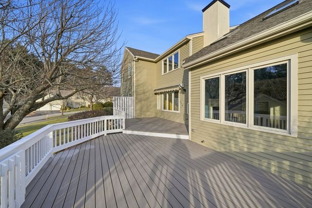 77 Tussock Brook Rd 77, Duxbury, MA 02332