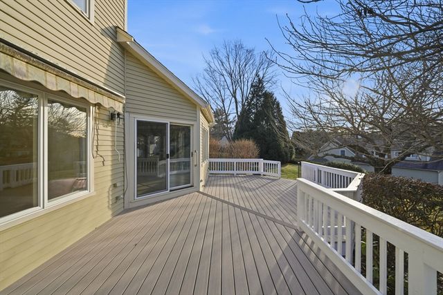 77 Tussock Brook Rd 77, Duxbury, MA 02332