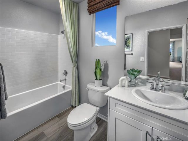 2038 Grapefruit Street, Redlands, CA 92374