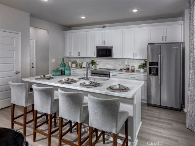 2038 Grapefruit Street, Redlands, CA 92374
