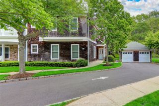 20 Gianna Court 20, Southampton, NY 11968