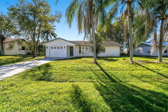 516 SW Buswell Avenue, Port St. Lucie, Port St Lucie, FL 34983