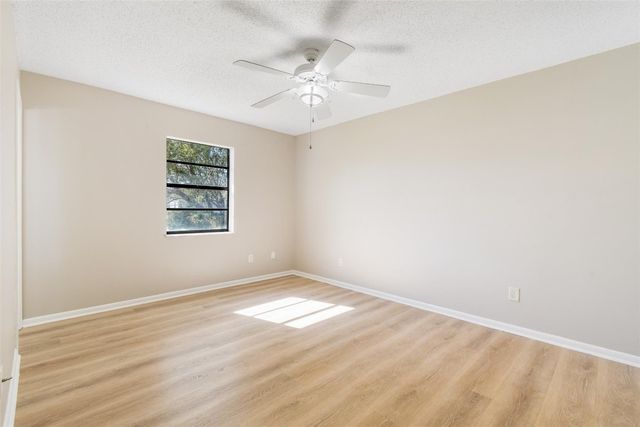 516 SW Buswell Avenue, Port St. Lucie, Port St Lucie, FL 34983