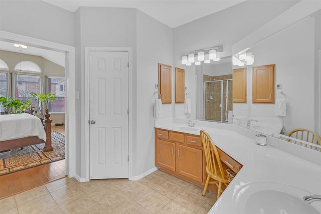 10124 Vintage Drive, Fort Worth, TX 76244