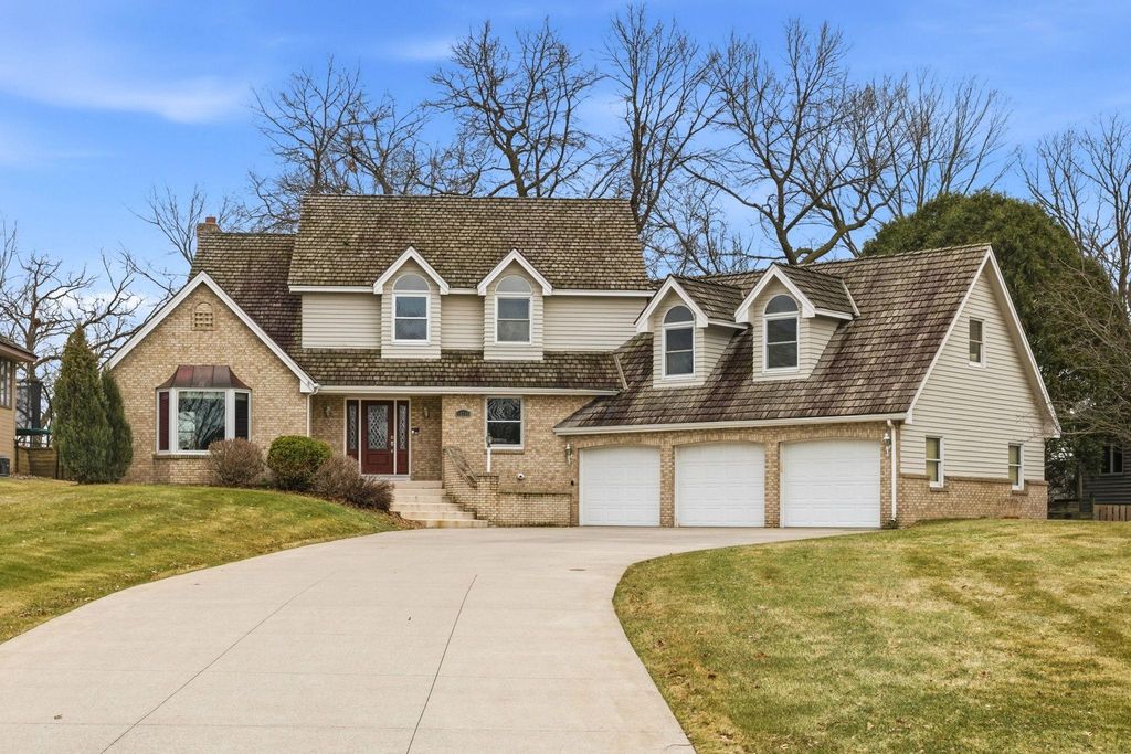 14749 Waco Street NW, Ramsey, MN 55303