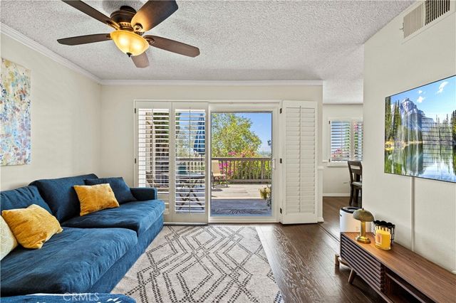 15614 Crestview Lane 63, Granada Hills, CA 91344