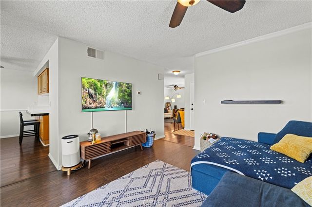 15614 Crestview Lane 63, Granada Hills, CA 91344