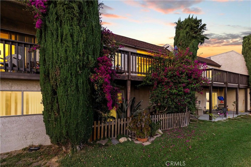 15614 Crestview Lane 63, Granada Hills, CA 91344