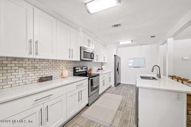 4145 SPRINGWOOD Road, Jacksonville, FL 32207