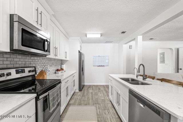 4145 SPRINGWOOD Road, Jacksonville, FL 32207