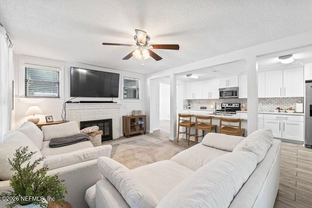 4145 SPRINGWOOD Road, Jacksonville, FL 32207