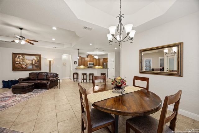 47 Horseshoe Cyn, San Antonio, TX 78258