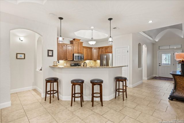 47 Horseshoe Cyn, San Antonio, TX 78258