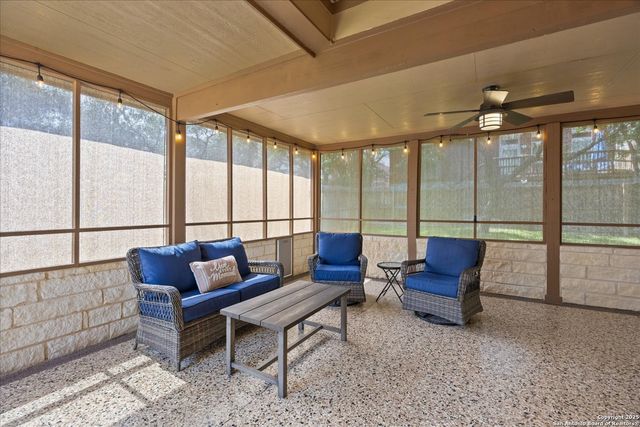 47 Horseshoe Cyn, San Antonio, TX 78258