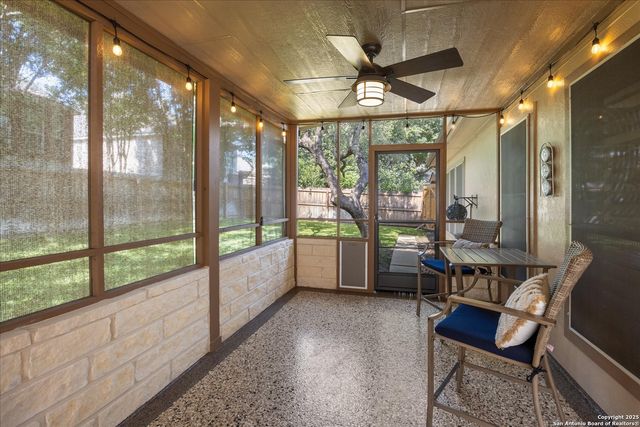 47 Horseshoe Cyn, San Antonio, TX 78258