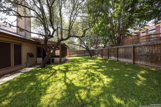 47 Horseshoe Cyn, San Antonio, TX 78258