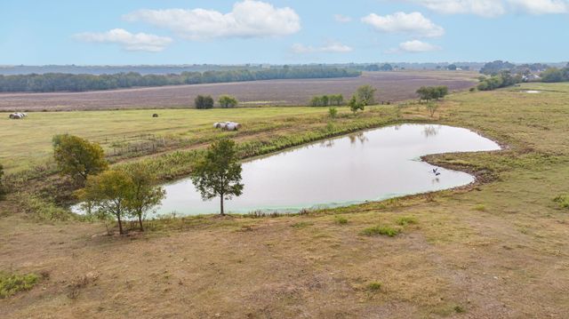 12194 Gholson Road, Waco, TX 76705