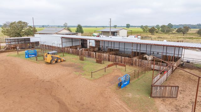 12194 Gholson Road, Waco, TX 76705