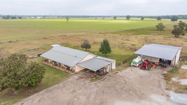 12194 Gholson Road, Waco, TX 76705