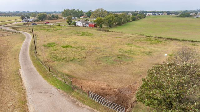 12194 Gholson Road, Waco, TX 76705