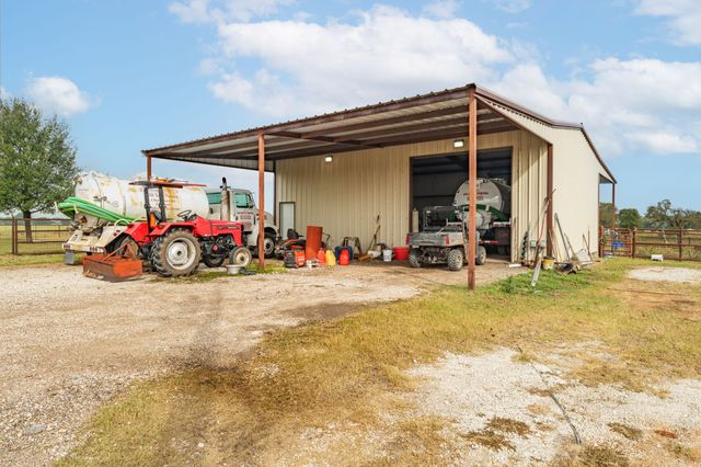 12194 Gholson Road, Waco, TX 76705