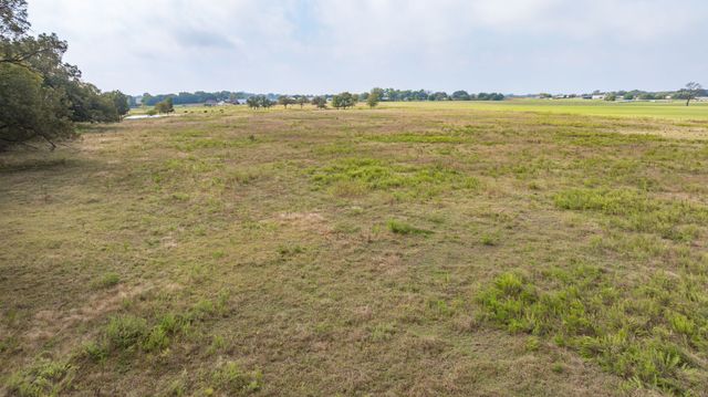12194 Gholson Road, Waco, TX 76705
