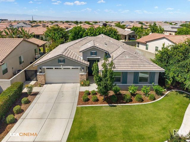 11511 Renaissance Court, Bakersfield, CA 93311