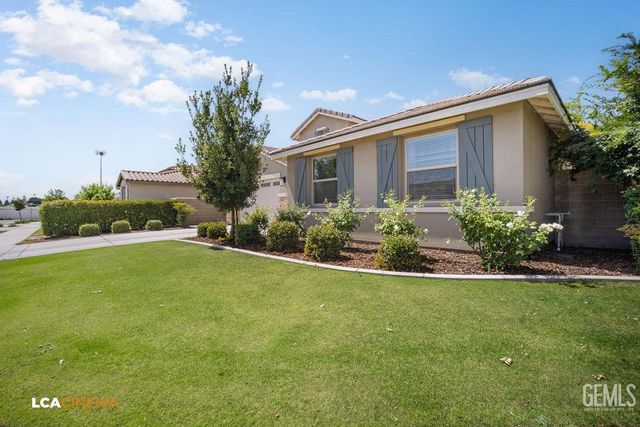 11511 Renaissance Court, Bakersfield, CA 93311