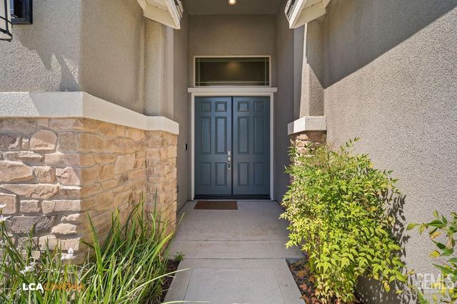 11511 Renaissance Court, Bakersfield, CA 93311