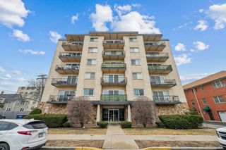 7314 Randolph Street 3D, Forest Park, IL 60130