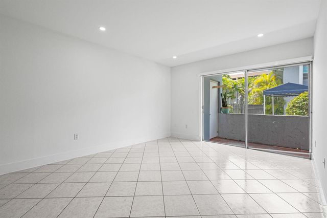 9227 SW 87th Avenue B1, Miami, FL 33176