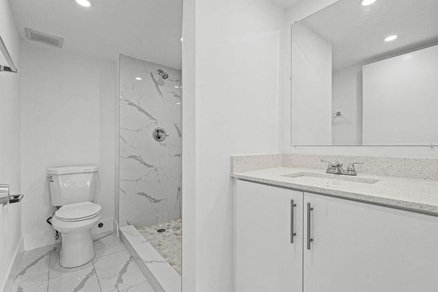9227 SW 87th Avenue B1, Miami, FL 33176