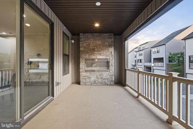 22311 TEES TER, Ashburn, VA 20148