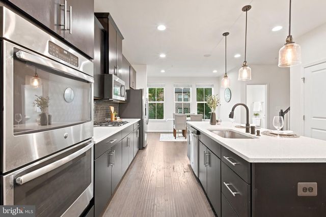 22311 TEES TER, Ashburn, VA 20148