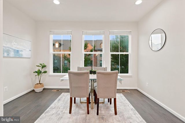 22311 TEES TER, Ashburn, VA 20148