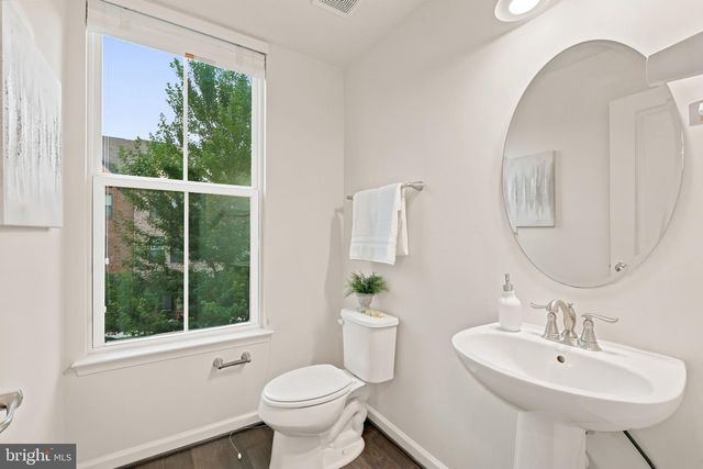 22311 TEES TER, Ashburn, VA 20148