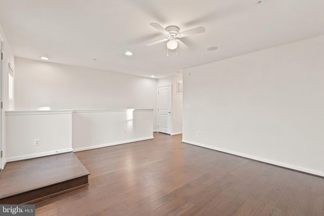 22311 TEES TER, Ashburn, VA 20148
