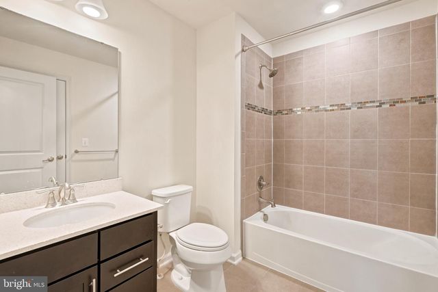 22311 TEES TER, Ashburn, VA 20148