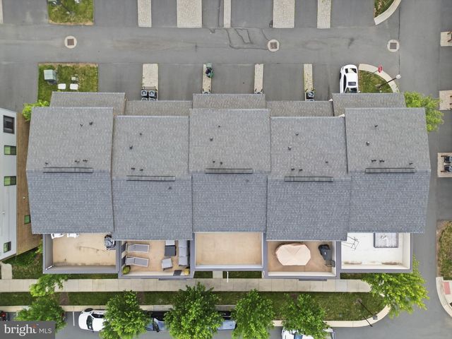 22311 TEES TER, Ashburn, VA 20148