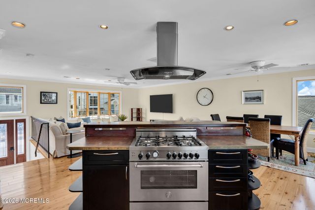 326 Cutter Lane, Mantoloking, NJ 08738