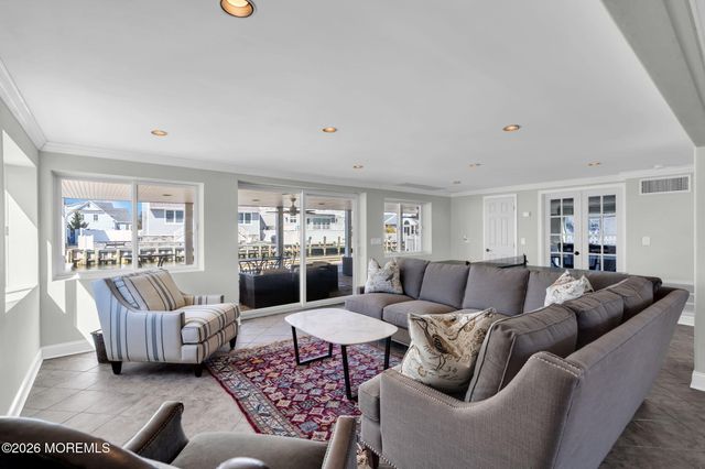 326 Cutter Lane, Mantoloking, NJ 08738