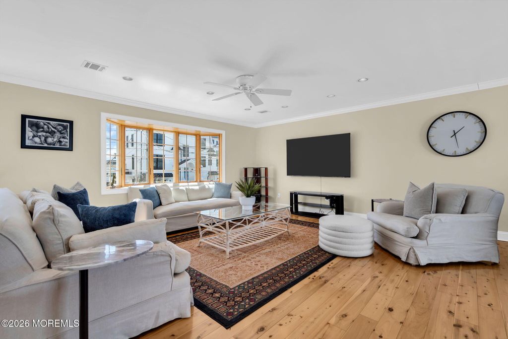 326 Cutter Lane, Mantoloking, NJ 08738