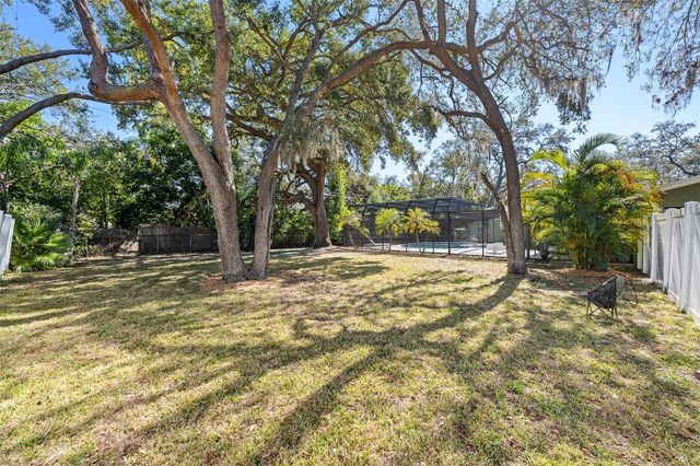 2265 BELLEAIR ROAD, Clearwater, FL 33764