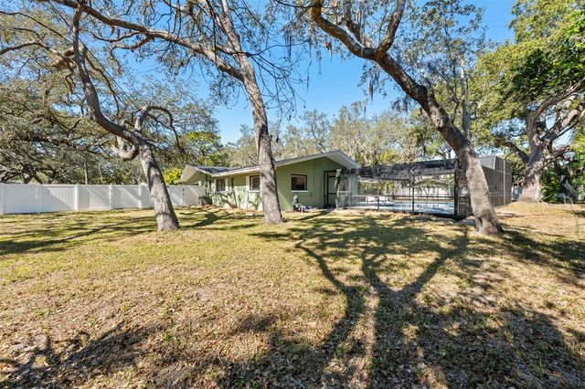 2265 BELLEAIR ROAD, Clearwater, FL 33764