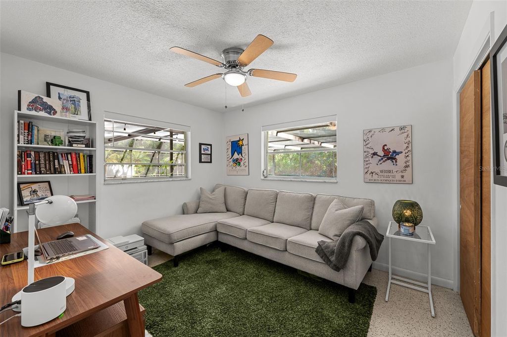 Image 22 of property listing at 2265 BELLEAIR ROAD, Clearwater, FL 33764