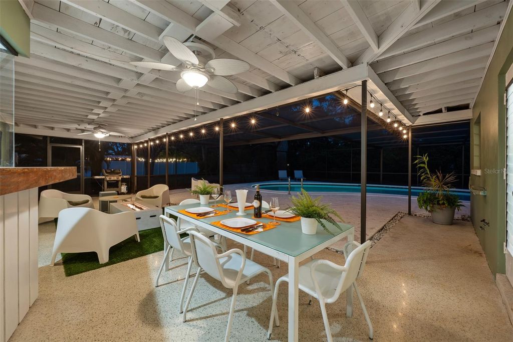 Image 26 of property listing at 2265 BELLEAIR ROAD, Clearwater, FL 33764